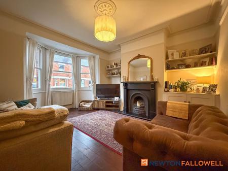 3 bedroom Semi-detached house for sale in Wellington Road, Newark, NG24