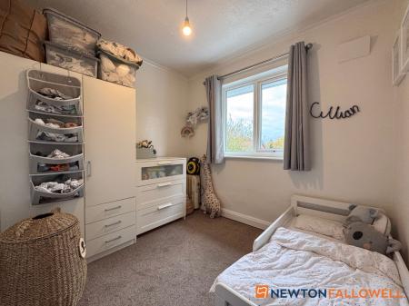 3 bedroom Semi-detached house for sale in Gainsborough Road, Winthorpe, NG24