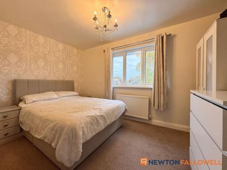 3 bedroom Semi-detached house for sale in Gainsborough Road, Winthorpe, NG24