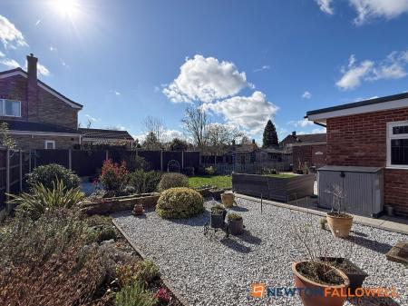 3 bedroom Detached bungalow for sale in Warwick Road, Balderton, NG24