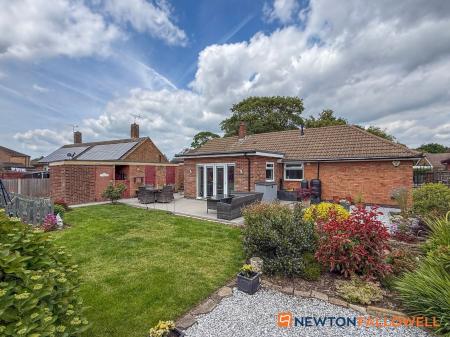 3 bedroom Detached bungalow for sale in Warwick Road, Balderton, NG24