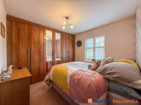 4 bedroom Detached house for sale in Tutt Close, Fernwood, NG24