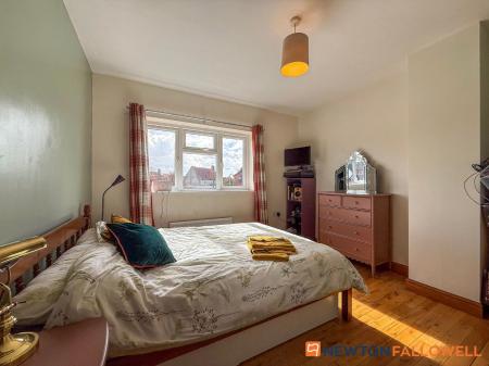 4 bedroom Semi-detached house for sale in Barnby Lane, Claypole, NG23