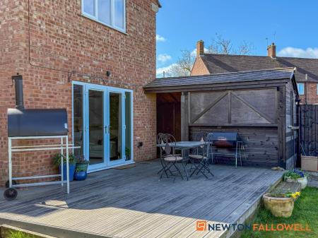 4 bedroom Semi-detached house for sale in Barnby Lane, Claypole, NG23