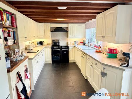 4 bedroom Detached house for sale in Main Street, Norton Disney, LN6