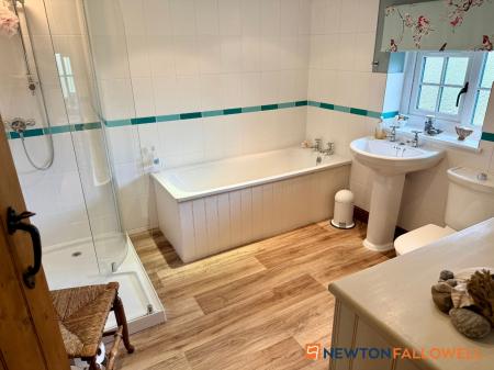 4 bedroom Detached house for sale in Main Street, Norton Disney, LN6