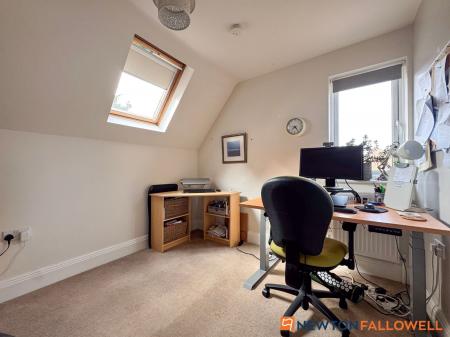 4 bedroom Detached house for sale in Home Farm Close, Kelham, NG23