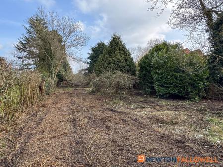 4 bedroom Detached house for sale in Main Street, Sutton-On-Trent, NG23