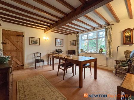 4 bedroom Detached house for sale in Main Street, Sutton-On-Trent, NG23