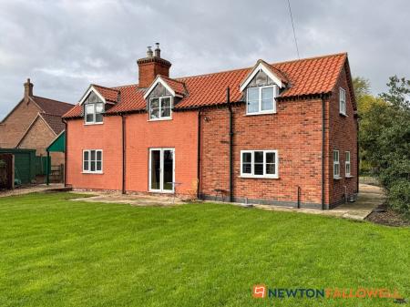 5 bedroom Detached house for sale in Beckingham Road, Stapleford, LN6