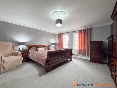 5 bedroom Detached house for sale in Bells Court, Carlton-Le-Moorland, LN5