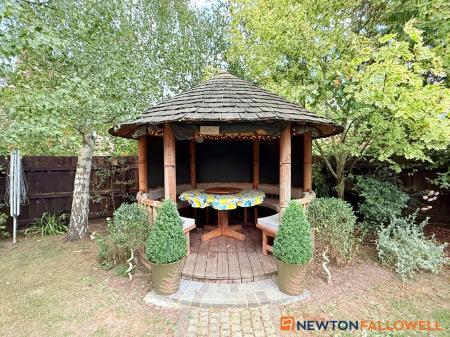 5 bedroom Detached house for sale in Bells Court, Carlton-Le-Moorland, LN5