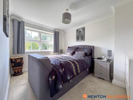 5 bedroom Detached house for sale in Sutton Lane, Brant Broughton, LN5
