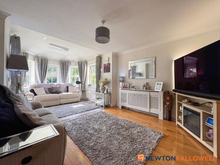5 bedroom Detached house for sale in Sutton Lane, Brant Broughton, LN5