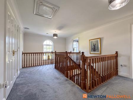 5 bedroom Detached house for sale in Sutton Lane, Brant Broughton, LN5