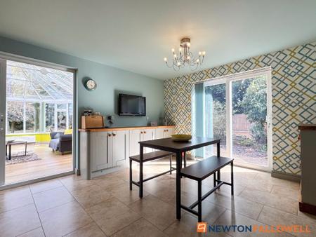 5 bedroom Detached bungalow for sale in September Grange, Sutton-on-Trent