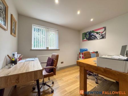 5 bedroom Detached bungalow for sale in September Grange, Sutton-on-Trent