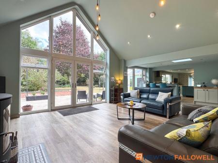5 bedroom Detached bungalow for sale in September Grange, Sutton-on-Trent