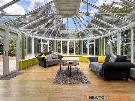 5 bedroom Detached bungalow for sale in September Grange, Sutton-on-Trent