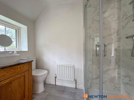 6 bedroom Detached house for sale in Mill Lane, Normanton-On-Trent, NG23