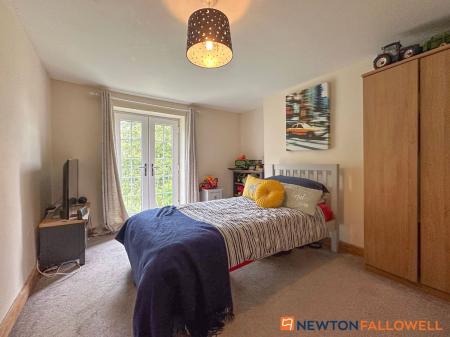 6 bedroom Detached house for sale in Mill Lane, Normanton-On-Trent, NG23