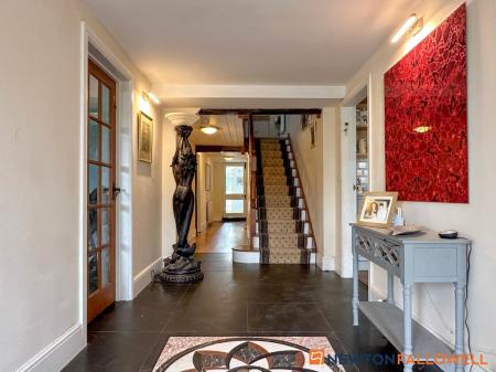 6 bedroom Detached house for sale in Mill Lane, Normanton-On-Trent, NG23