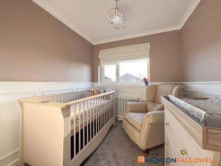 4 bedroom Detached house for sale in Chestnut Grove, Farndon, NG24