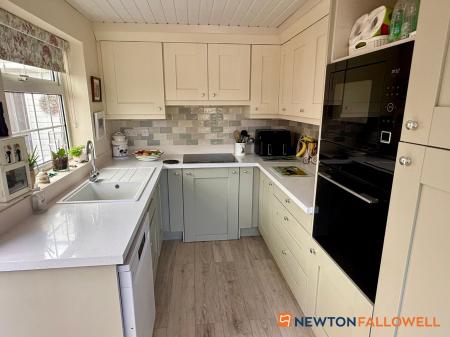 3 bedroom Semi-detached bungalow for sale in Crew Road, Collingham, NG23