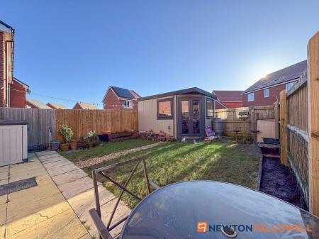 2 bedroom End of terrace house for sale in Flaxley Lane, Middlebeck, NG24
