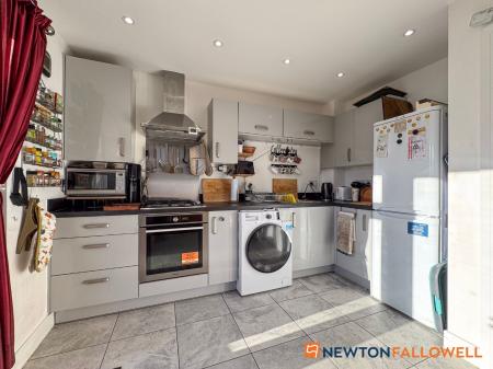 2 bedroom End of terrace house for sale in Flaxley Lane, Middlebeck, NG24