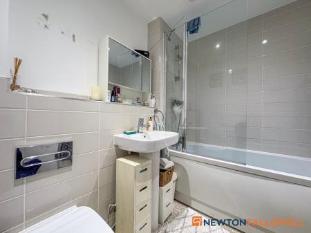 2 bedroom End of terrace house for sale in Flaxley Lane, Middlebeck, NG24