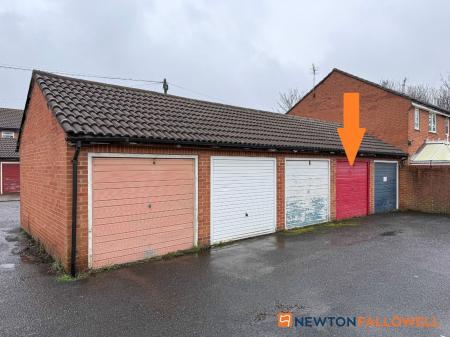 2 bedroom Semi-detached house for sale in Brittania Court, Newark, NG24