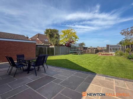 3 bedroom Detached bungalow for sale in Wheatley Lane, Carlton-Le-Moorland, LN5