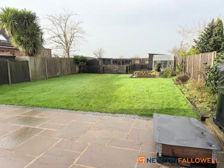 3 bedroom Detached bungalow for sale in Wheatley Lane, Carlton-Le-Moorland, LN5