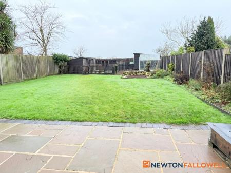 3 bedroom Detached bungalow for sale in Wheatley Lane, Carlton-Le-Moorland, LN5
