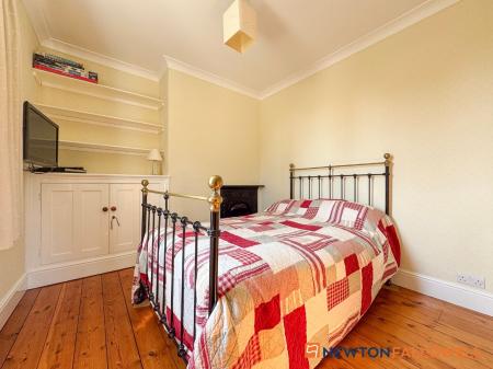 3 bedroom Semi-detached house for sale in High Street, Stapleford, LN6
