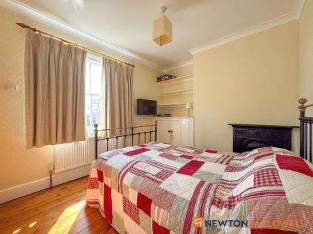 3 bedroom Semi-detached house for sale in High Street, Stapleford, LN6