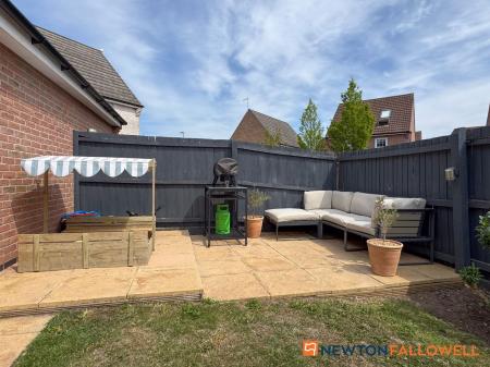 3 bedroom Detached house for sale in Johnsons Road, Fernwood, NG24
