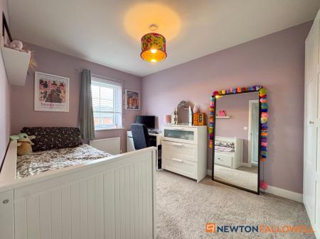 4 bedroom Detached house for sale in Phoenix Lane, Fernwood, NG24