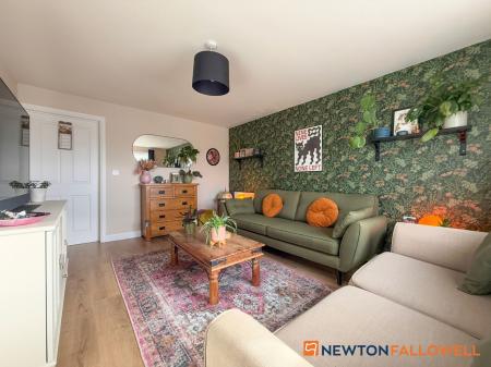 4 bedroom Detached house for sale in Phoenix Lane, Fernwood, NG24