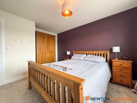 4 bedroom Detached house for sale in Phoenix Lane, Fernwood, NG24