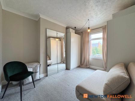 2 bedroom Terraced House for sale in Hatton Gardens, Newark, NG24