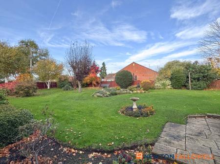 3 bedroom Detached bungalow for sale in The Paddocks, Stapleford, LN6