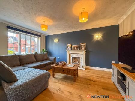 4 bedroom Detached house for sale in Stirling Drive, Coddington, NG24