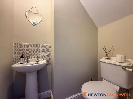 4 bedroom Detached house for sale in Stirling Drive, Coddington, NG24