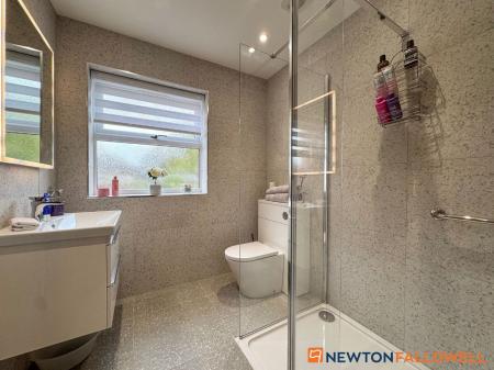 3 bedroom Detached bungalow for sale in Dorner Avenue, Newark, NG24