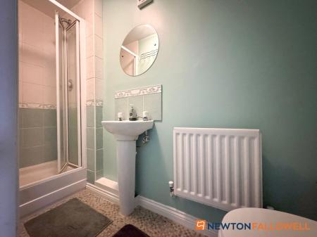 3 bedroom Town house for sale in Cludd Avenue, Newark, NG24