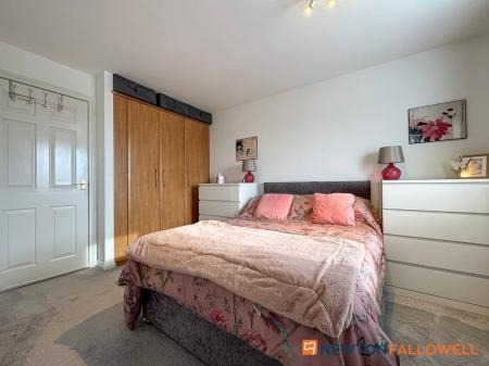 3 bedroom Town house for sale in Cludd Avenue, Newark, NG24