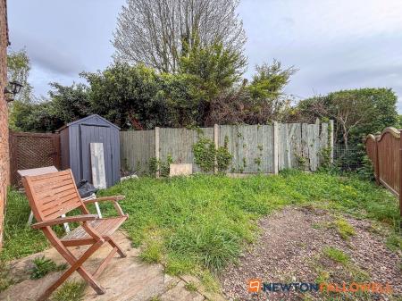 4 bedroom End of terrace house for sale in High Street, Collingham, NG23