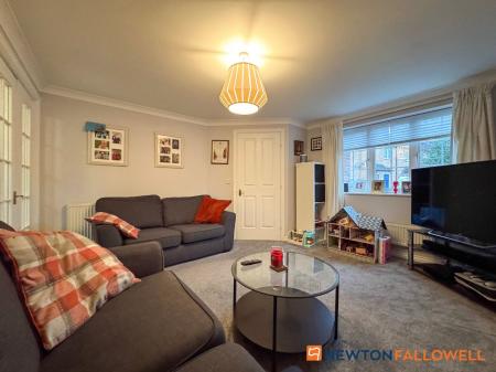 3 bedroom Terraced House for sale in Emmendingen Avenue, Newark, NG24